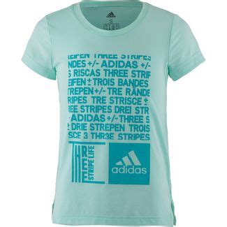 Wandershirts von Adidas 